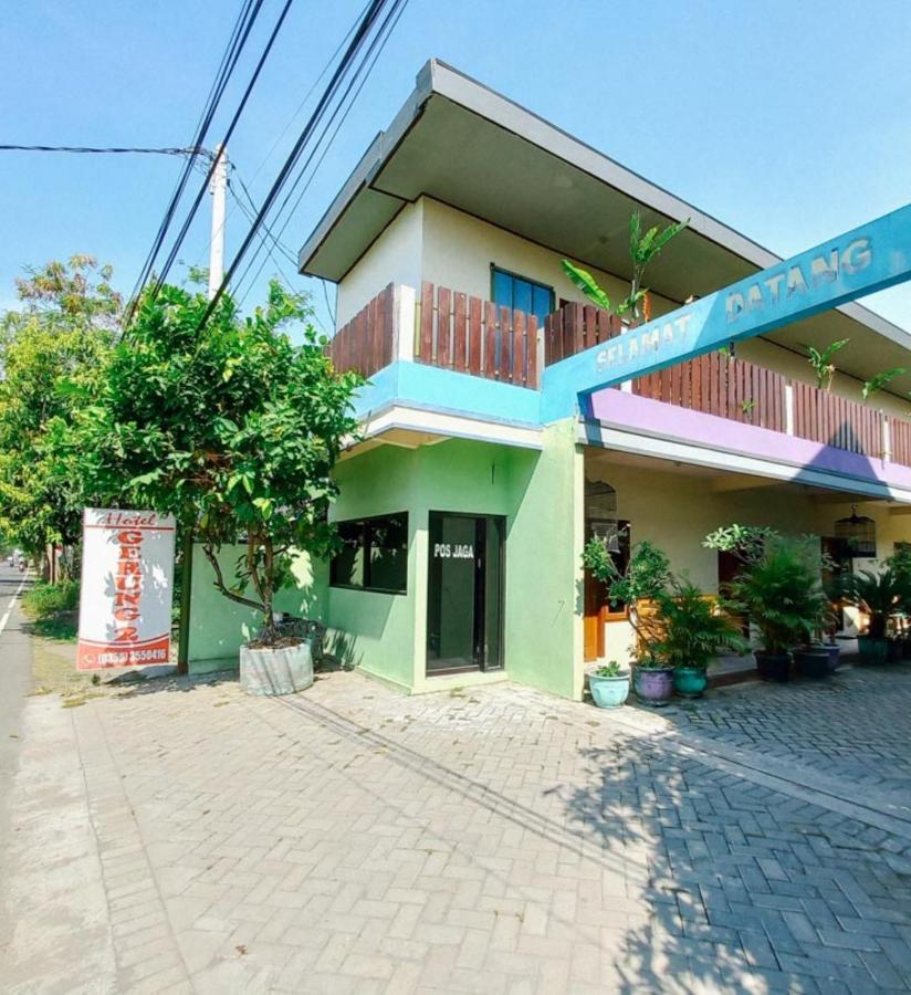 Hotel Gerung 2 Near Luwes Mall Nganjuk Mitra Reddoorz Exteriér fotografie